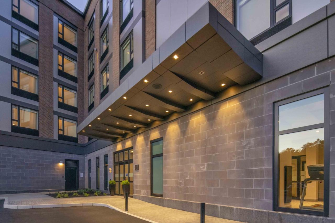 Holiday Inn Express - Boston Logan Airport - Revere By Ihg Eksteriør billede