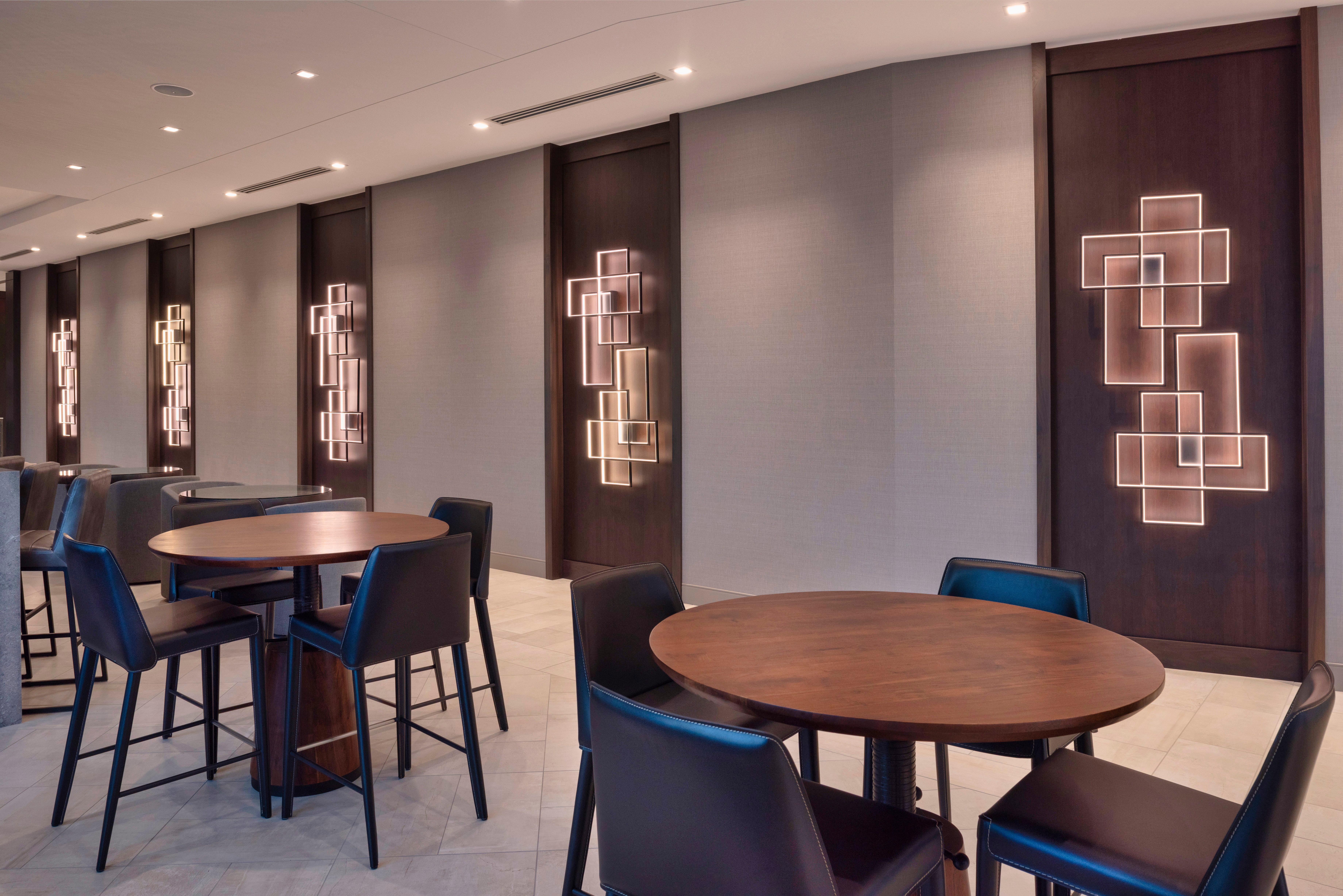 Holiday Inn Express - Boston Logan Airport - Revere By Ihg Eksteriør billede