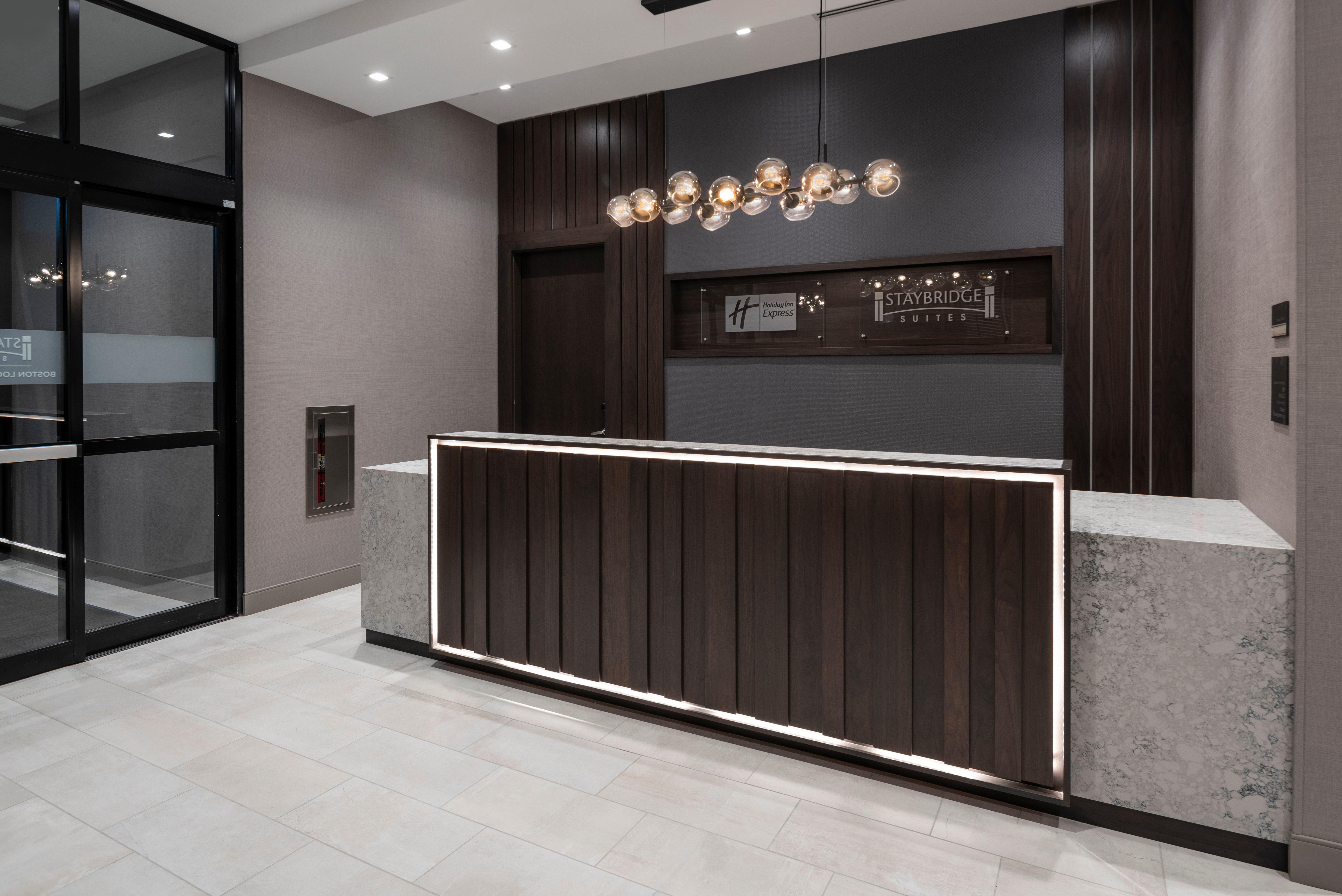 Holiday Inn Express - Boston Logan Airport - Revere By Ihg Eksteriør billede