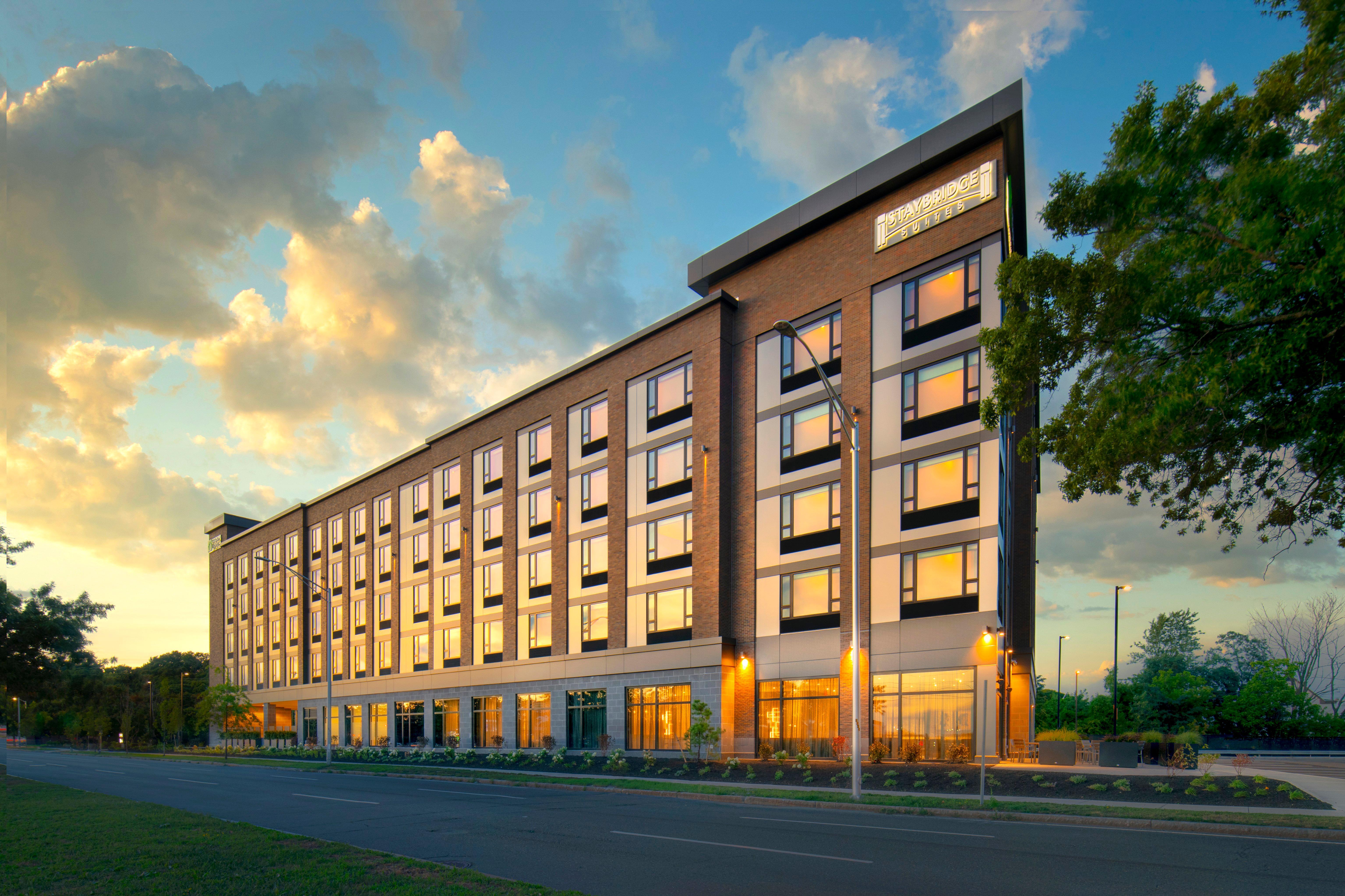 Holiday Inn Express - Boston Logan Airport - Revere By Ihg Eksteriør billede