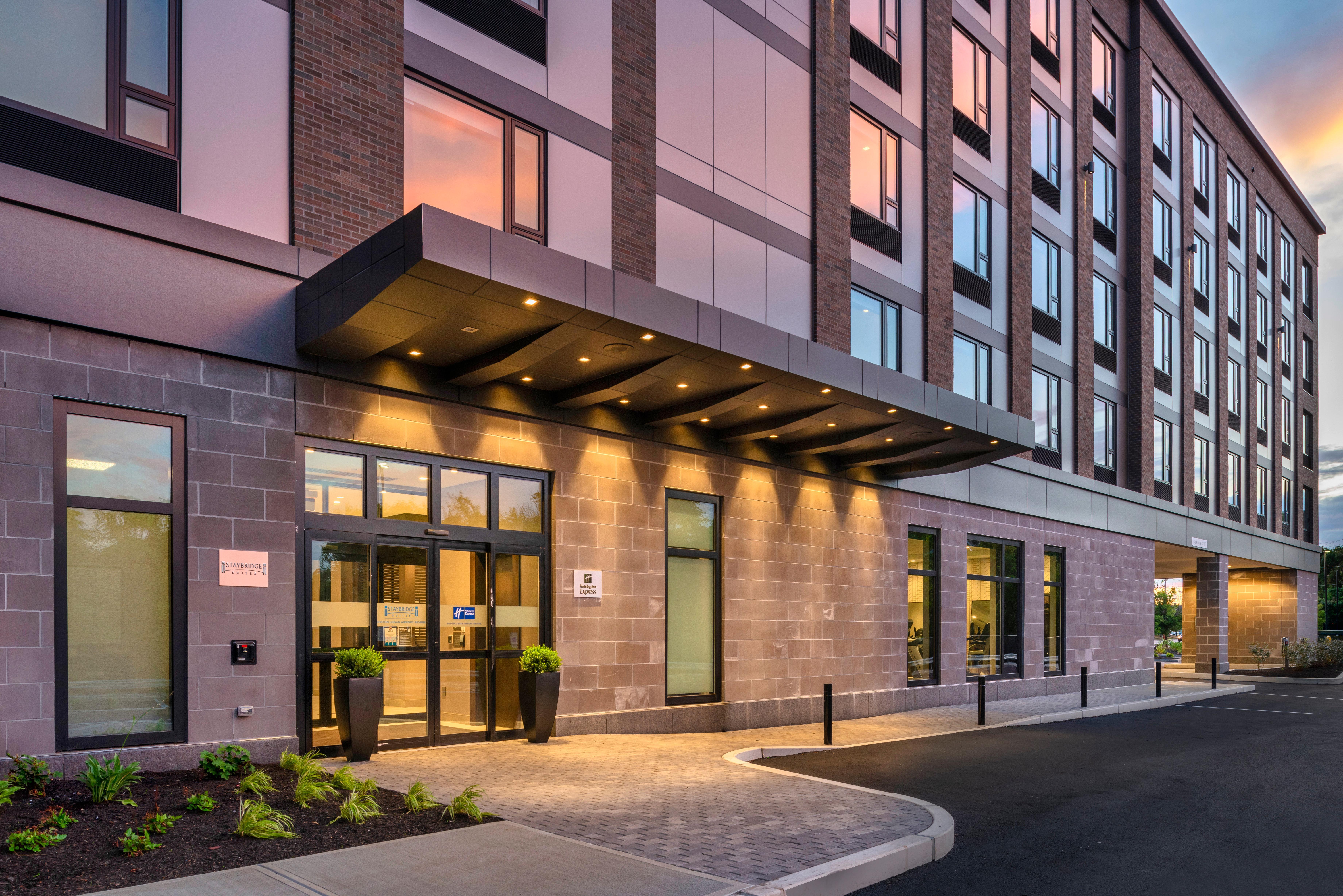 Holiday Inn Express - Boston Logan Airport - Revere By Ihg Eksteriør billede